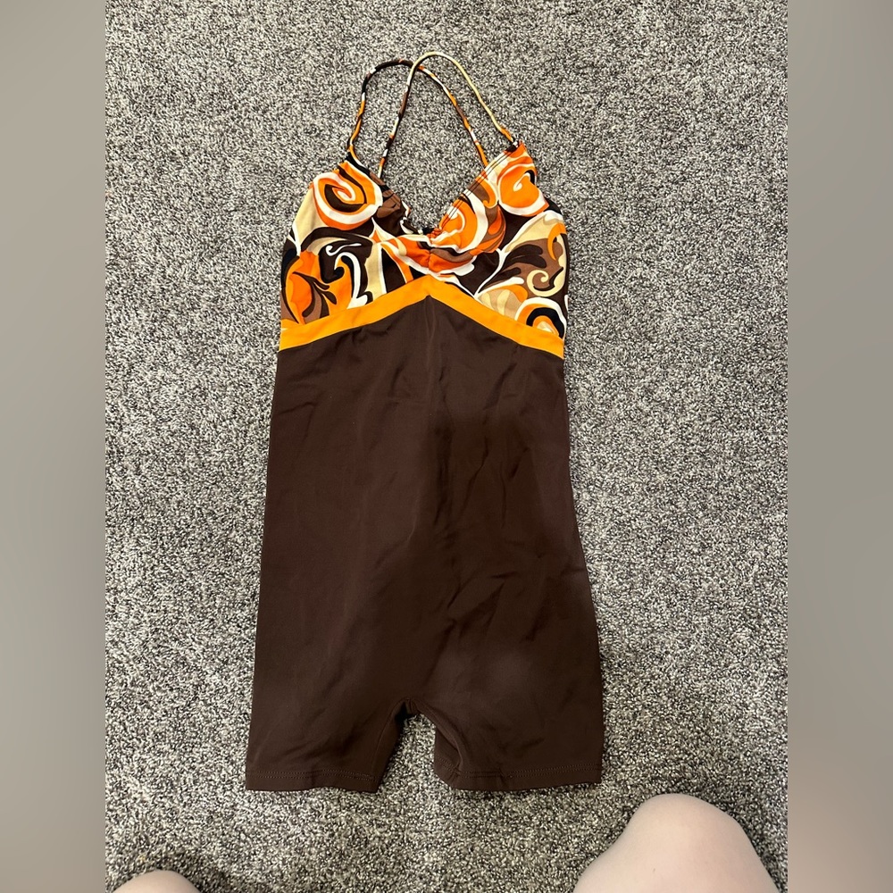 RARE Class In S Brown Ballet Leo